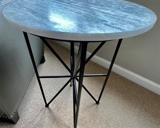 65. Stone Top Accent Table w/ Metal Star Base (17" x 24")