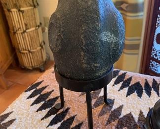 Pre Columbian stone head (not authenticated)