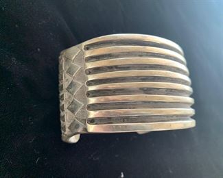 Elvira Bill cuff (303.6 grams)