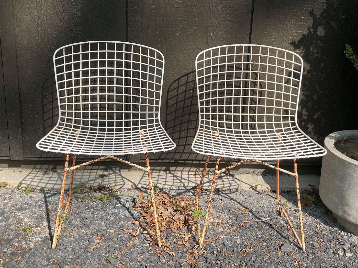 EMU furniture Italy wire chairs