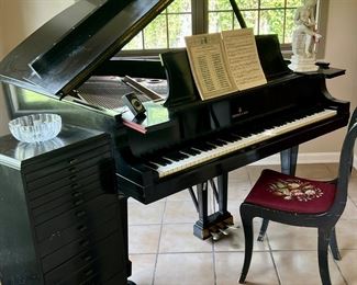 1931 Steinway Parlor Grand Piano Model L with original Steinway chair 