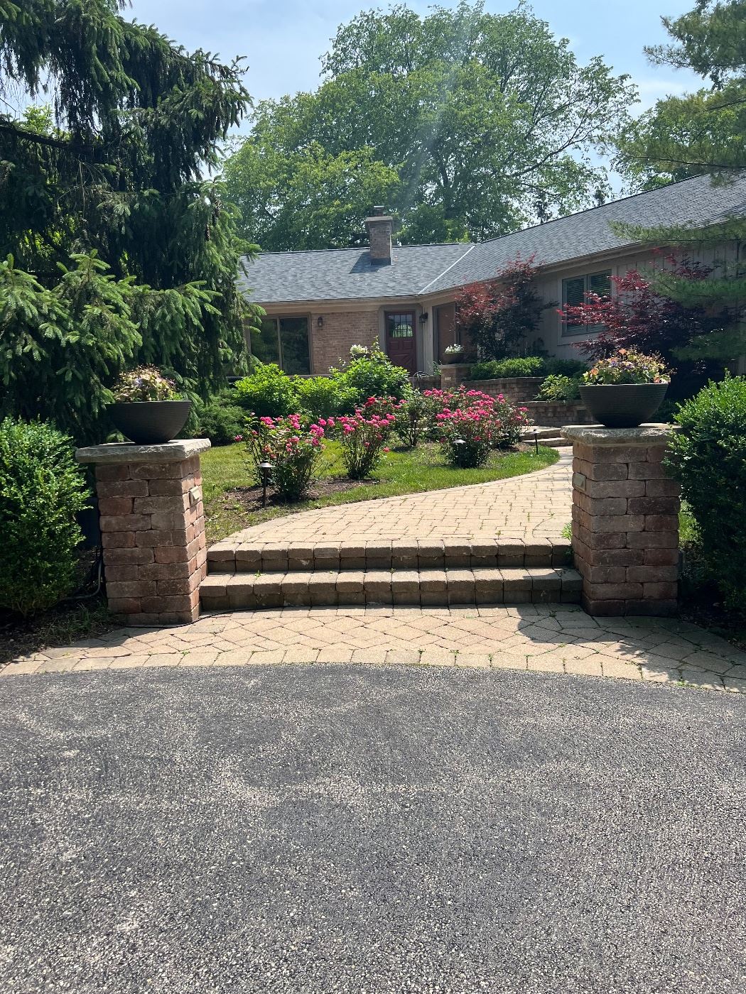 WESTLEIGH ROAD ACCESS WALK UP FIRST DRIVEWAY!!... starts on 7/7/2023