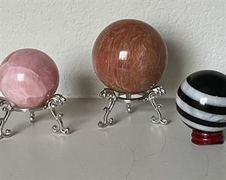 3 Spheres With Stands - Pink Rose Quartz - Agate And Black And White Band Agate