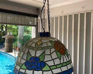 overhead light fixture