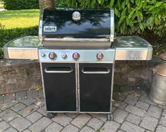 Weber Genesis Grill Propane.  Excellent condition