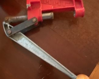 Vintage Lee 90045 Breech Lock Reloader Press