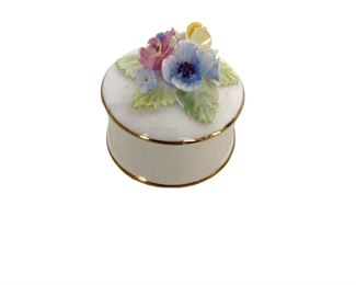 Staffordshire trinket box