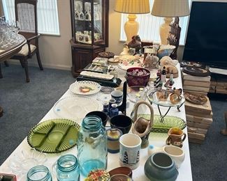 Lots of knickknacks and collectibles.