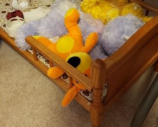 doll bed