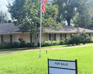 This 6321 square foot home is for sale. It is LOADED with great contents and consignments for the July 20th, 21st, 22nd moving sale for Maxine (Mrs. Doug) Flatt.