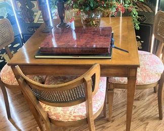 Game table & 4 chairs
