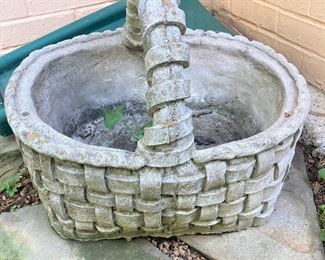Concrete basket planter