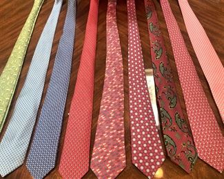 Consigned extremely good-looking ties: Salvatore Ferragamo, Hermes, Altea, Robert Talbott Estate etc.