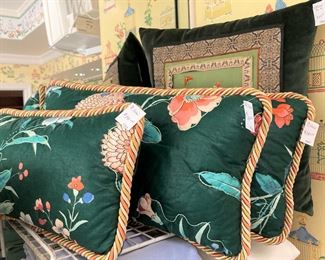 Decorative pillows