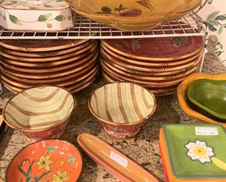 Miscellaneous serving dishes