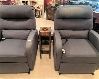 Matching recliners