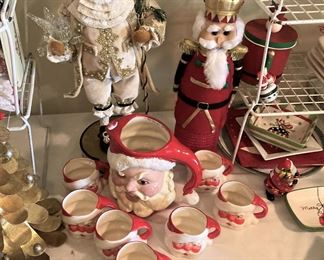 Santa pitcher and cups set