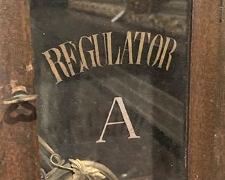 Regulator wall clock