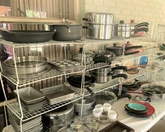 Many kitchen selections