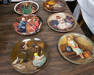 LOT OF COLLECTOR PLATES
