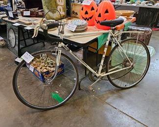 VINTAGE PEUGEOT BICYCLE