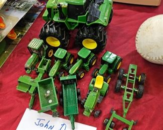 JOHN DEERE TOYS