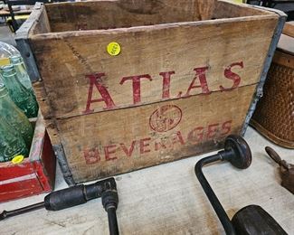  ATLAS BEVERAGES WOOD CRATE