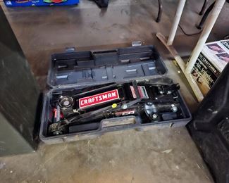 CRAFTSMAN JACK AND CASE