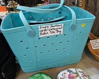 SIMPLY SOUTHERN LARGE WATERPROOF TOTE