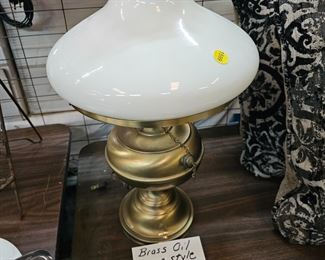 BRASS OIL LAMP STYLE LAMP