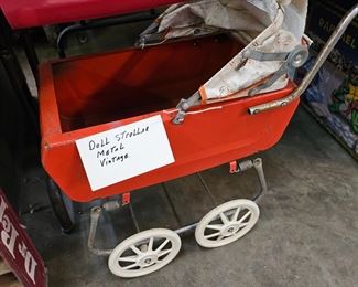 METAL DOLL STROLLER VINTAGE