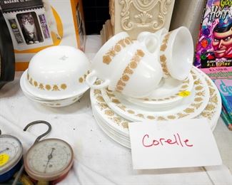 LOT OF CORELLE DISHES