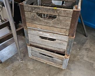 LOT OF CRATES