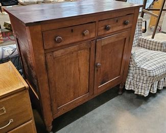  ANTIQUE STORAGE CABINET