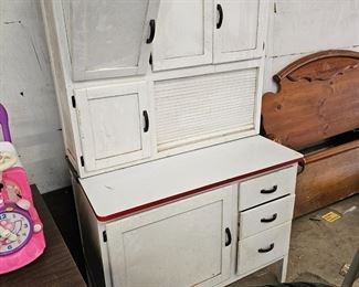 VINTAGE HOOSIER CABINET 40 X24X67
