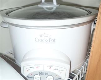 CROCK POT