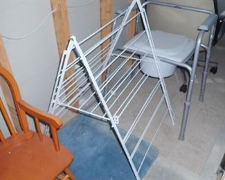 DRYING RACK / POTTY CHAIR