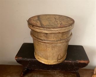 Round pantry box with lid. Old putty colored paint. 
