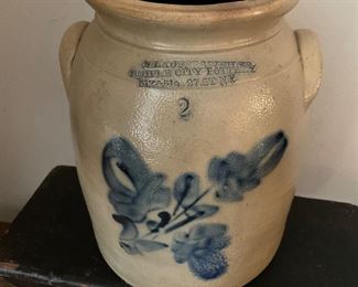 F. Laufersweiller   Empire City Pottery New York                    #2 salt glaze crock jar with blue slip glaze 