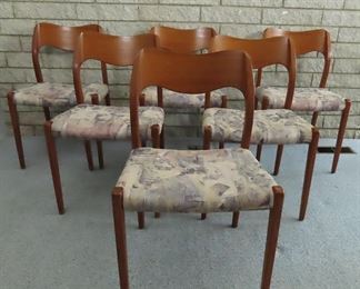Lot of 6 Stunning Model 71 by Niels Otto Moller for JL Mollers Dining Chairs