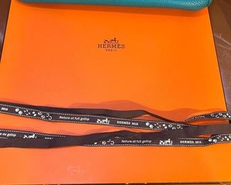 HERMES BIRKIN 30 BAG IN BLEU PAON - BOX, RIBBON AND CERTIFICATE