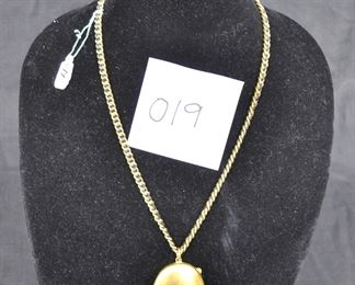 1994 CHANEL FALL COLLECTION - CHANEL CURVED CHAIN & LOCKET