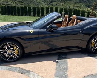 2016 FERRARI CALIFORNIA T CONVERTIBLE WITH 7794 MILES AND $75,000 IN FERRARI EXTRAS AS PER LIST
