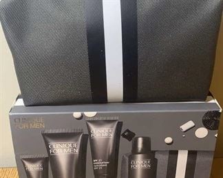 Clinque For Men Travel Care