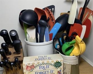 Kitchen Knife Block & Utensils Lot