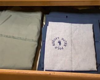 Linen & Bedsheets Drawer