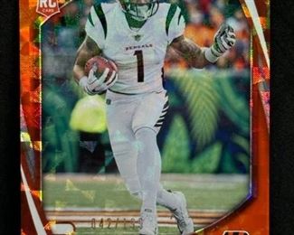 JA'MARR CHASE ROOKIE CARD SHORT PRINT /199