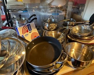 Assortment of Pots & Pans