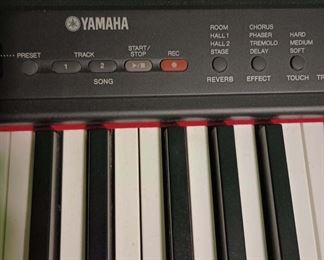 Yamaha Electronic Piano P-90