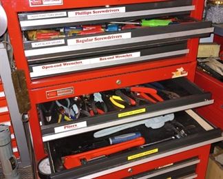 Craftsman Rolling Tool Box